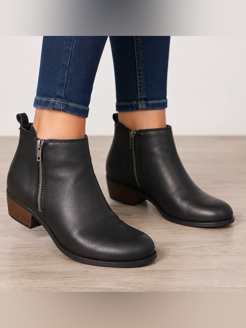 Lucky Brand Women’s Size 10 Basel Black Ankle Booties Side Zip Stacked Heel Boho